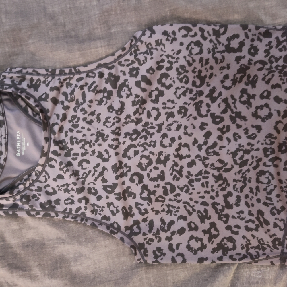 Athleta Shanti Cropped Leopard Print Sleeveless Tank Size XS